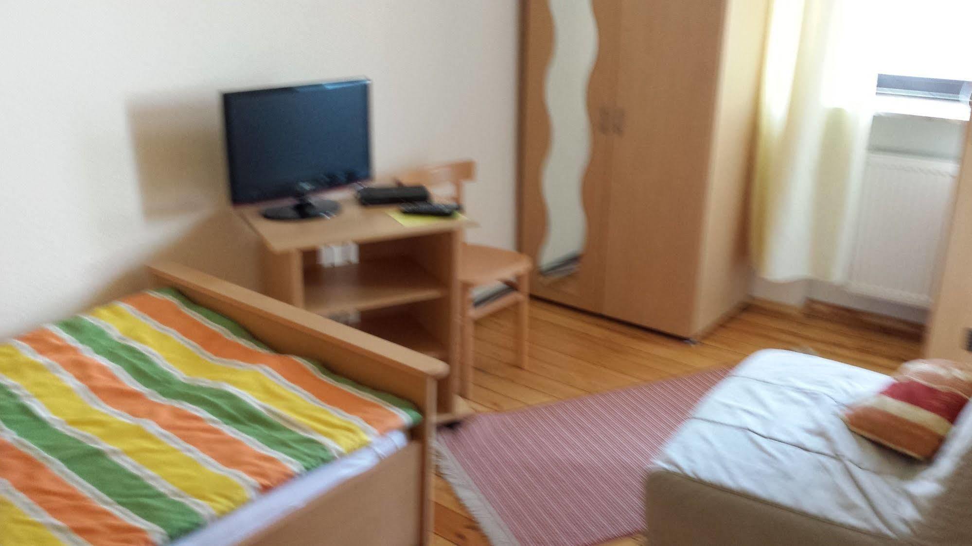 Hotel Kalimera Heddesheim Luaran gambar