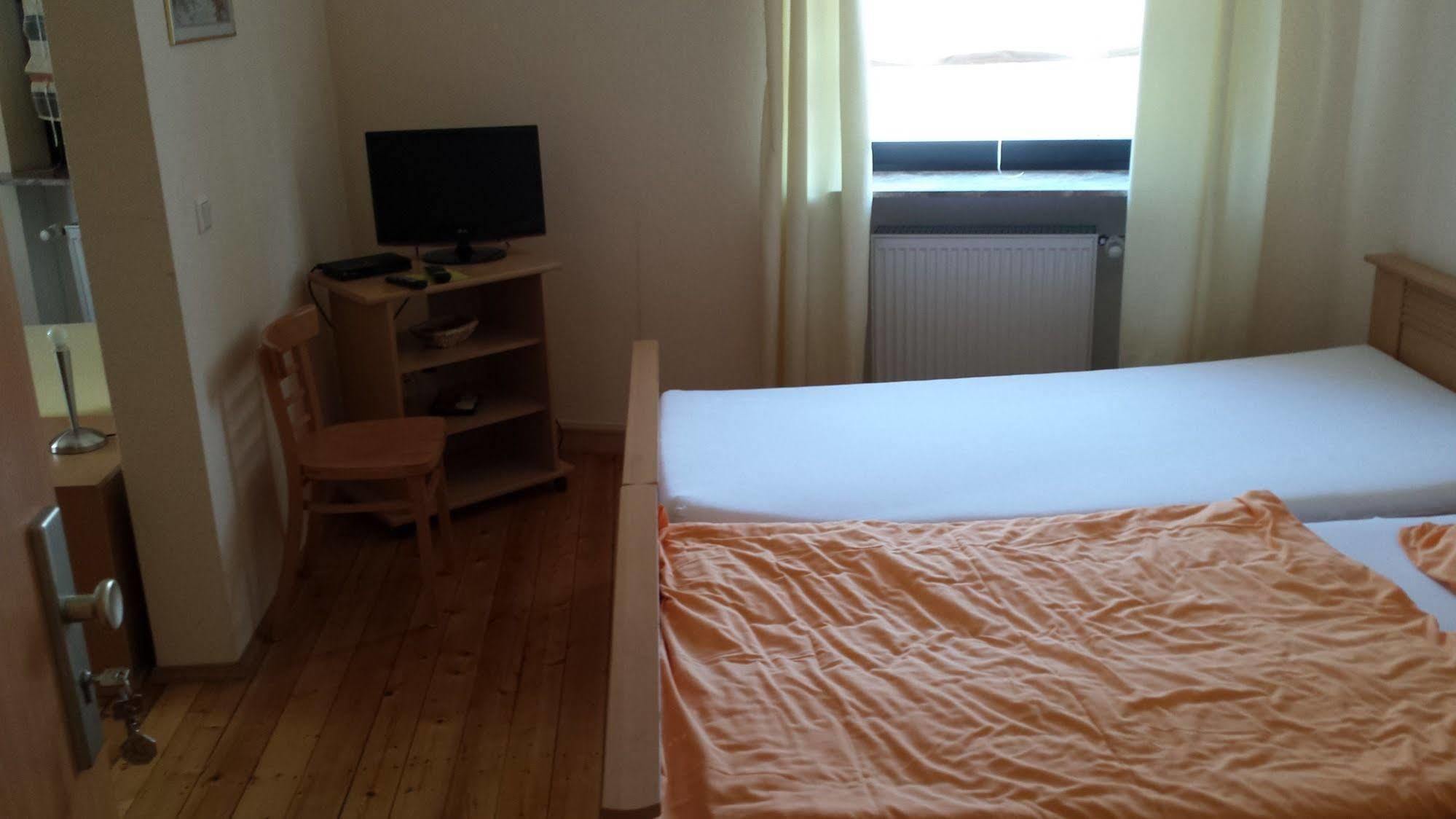 Hotel Kalimera Heddesheim Luaran gambar
